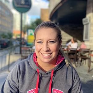 Meet your Posher, Vicky